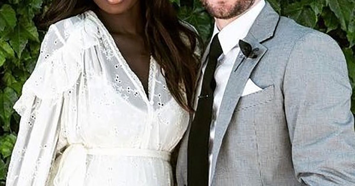 Le mannequin à la peau foncée marié à un blond aux yeux bleus : leurs magnifiques enfants en photos