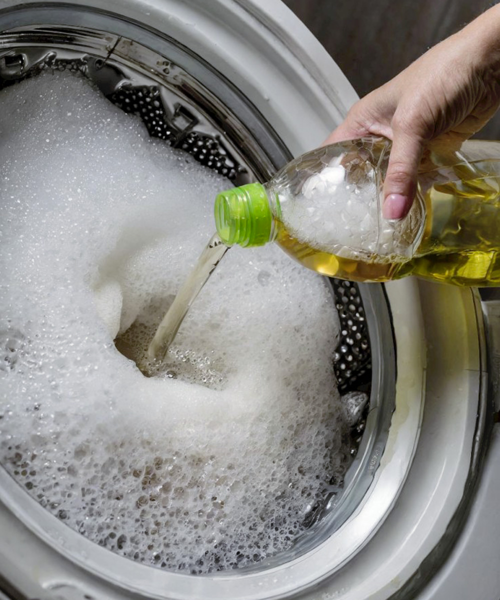 Le vinaigre est la clé pour obtenir des blancs plus éclatants et des serviettes plus douces, mais la plupart des gens l’utilisent mal