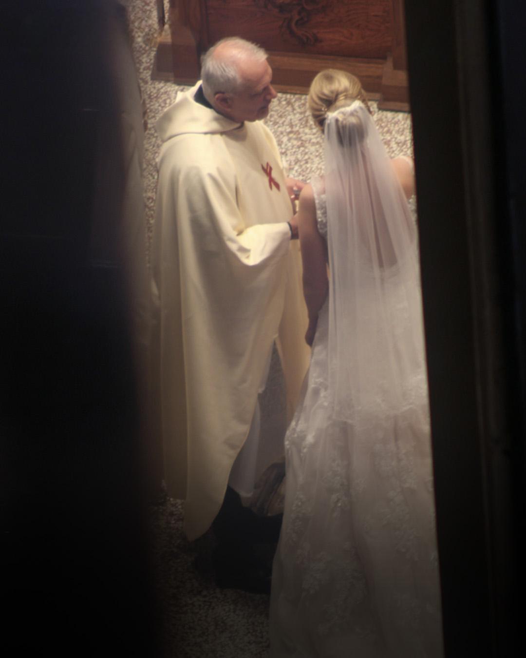 Les mots secrets de la mariée dans ses vœux ont tout changé