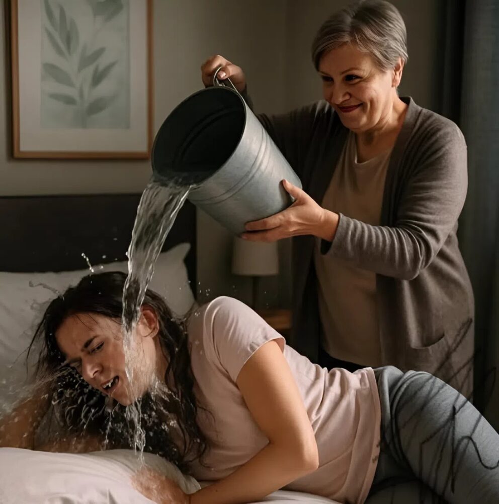 Ma belle-mère m’a renversé un seau d’eau dessus pour me réveiller