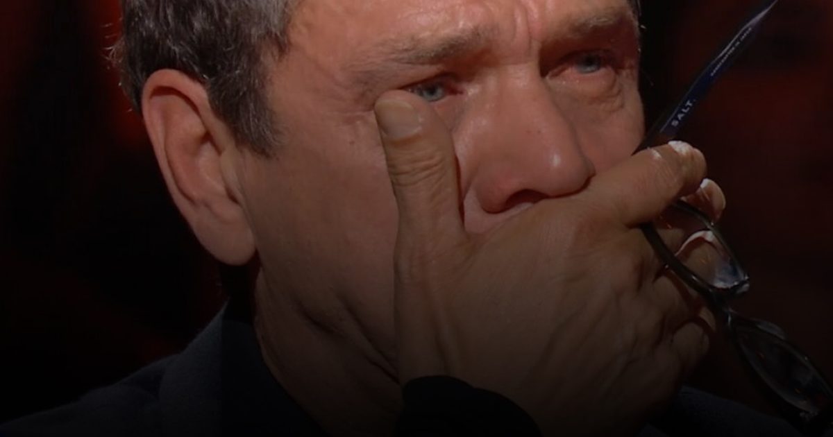 Marc Lavoine : un individu armé s’introduit dans son appartement, tandis que le conflit entre Adriana Karembeu et son ex prend une tournure extrême