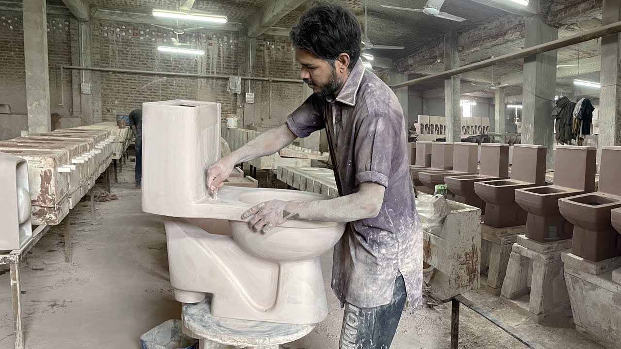 Processus industriel de fabrication de sanitaires
