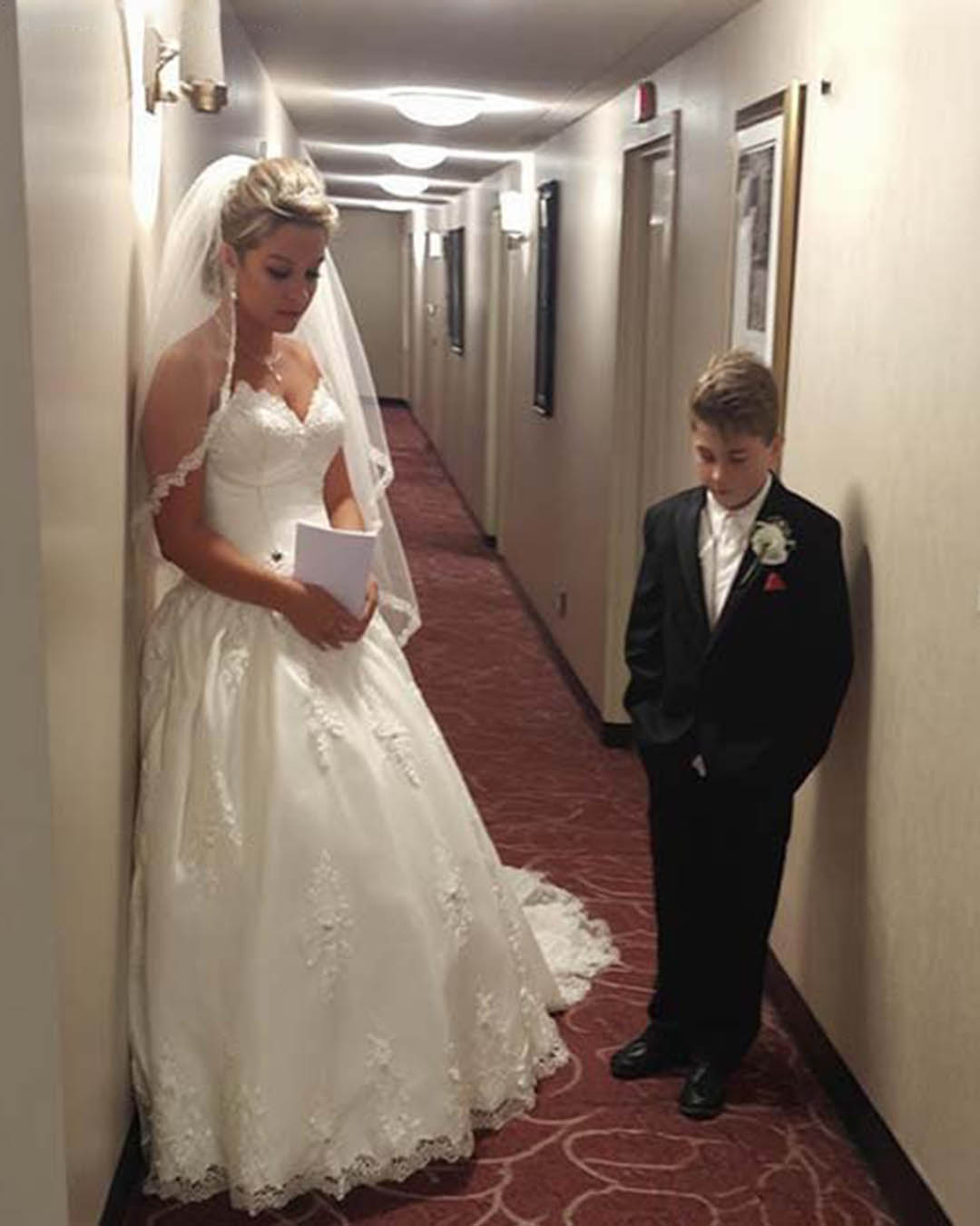 Mon beau-fils m’a prise à part juste avant le mariage et m’a chuchoté : « Ne te marie pas avec mon père »