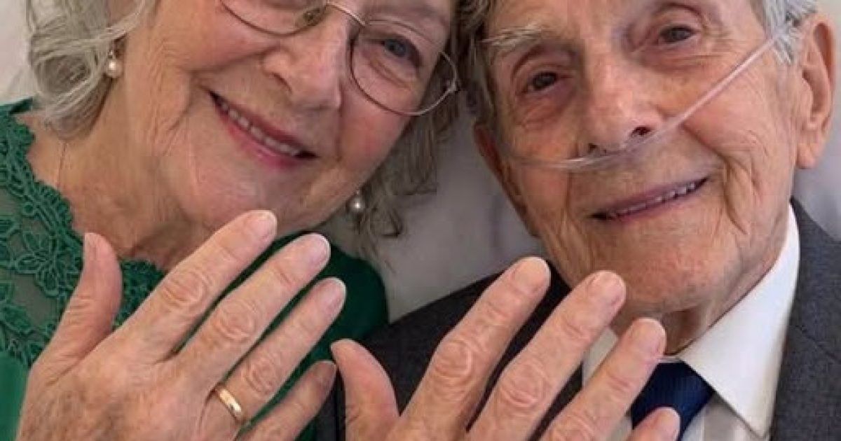 Elle épouse son premier amour à 73 ans pour exaucer son dernier vœu — et découvre après les funérailles qu'il lui avait caché un secret extraordinaire