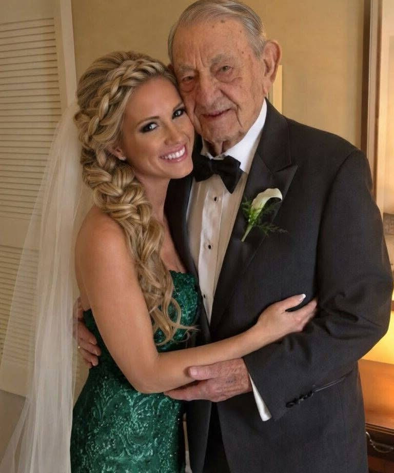 Elle épouse un homme de 78 ans pour sa fortune : ce qu'il annonce devant tous les invités va tout changer