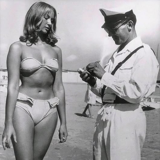 Histoire du bikini : de pièce scandaleuse à symbole de liberté féminine
