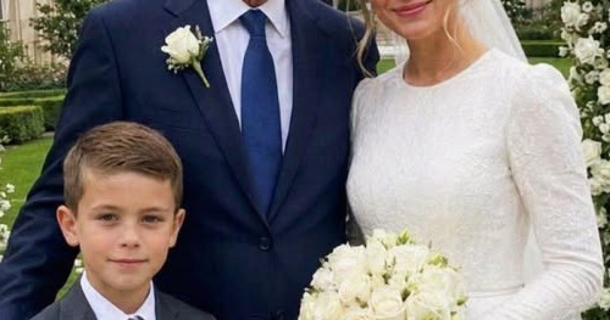 Elle épouse un millionnaire pour payer l'opération de son fils : ce qu'il lui révèle le soir des noces est bouleversant