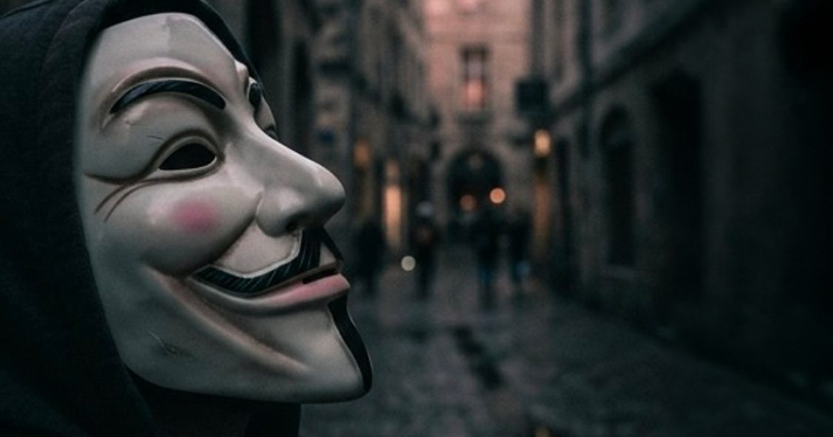 Ne jouez jamais avec ces cinq signes : ils reconnaissent le mensonge de loin