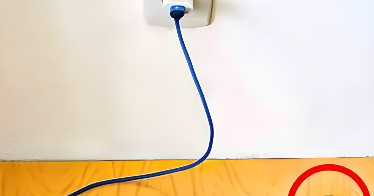 Ne laissez jamais un chargeur branché sans votre téléphone – Voici trois raisons principales