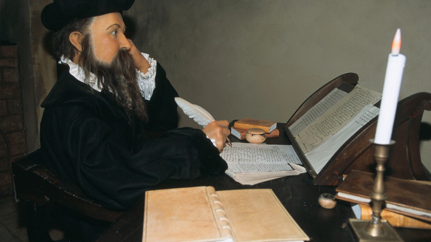 2026 : ces nouvelles lectures des quatrains de Nostradamus qui annoncent la disparition d’une figure mondiale