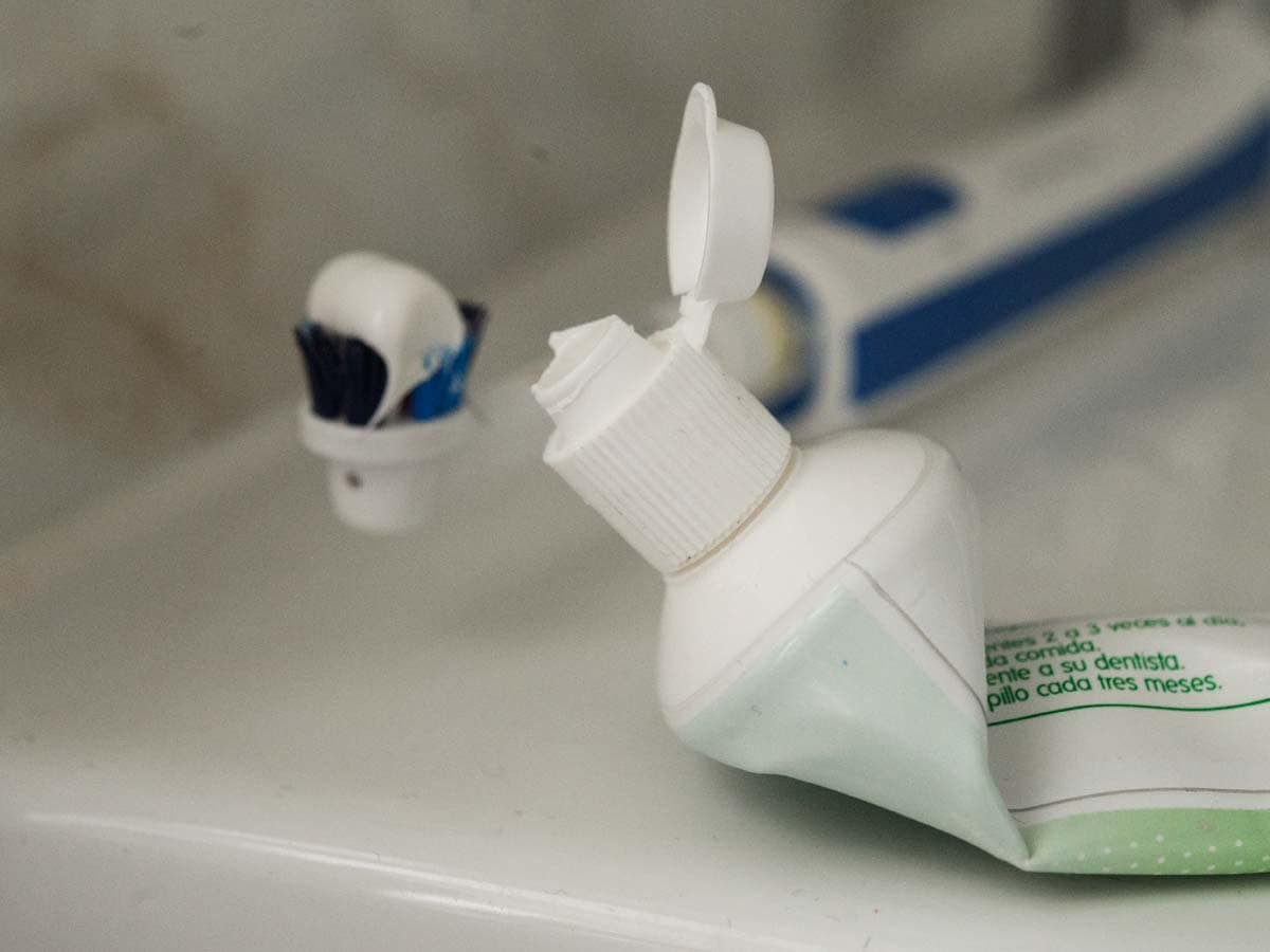 Dentifrice anti-nuisibles : la recette surprenante qui fait fuir rats, souris et insectes