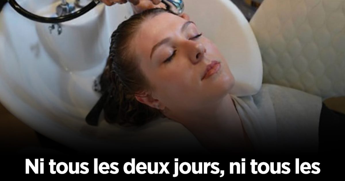 Pas tous les deux jours, pas tous les quatre jours : une dermatologue révèle la fréquence idéale de lavage des cheveux