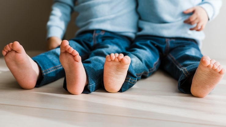 Le milliardaire organise des noces somptueuses pour humilier son ex-femme… mais elle débarque avec des jumeaux dont il ignorait tout, et son monde s’effondre
