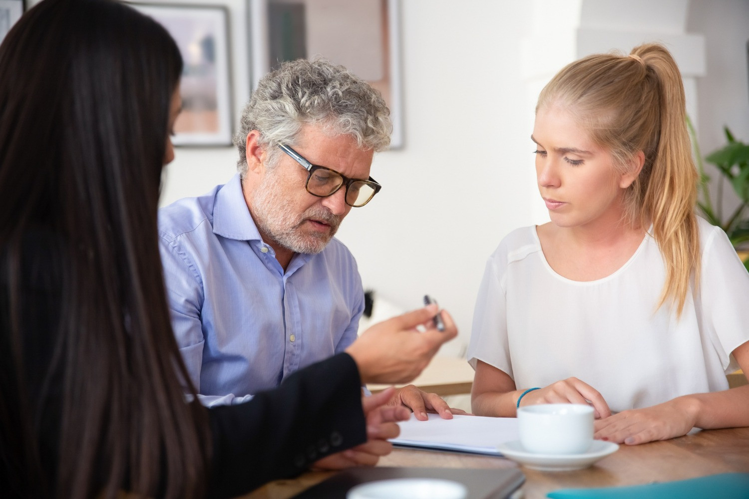 Silence familial et héritage : que dit la loi quand vos enfants vous tournent le dos ?