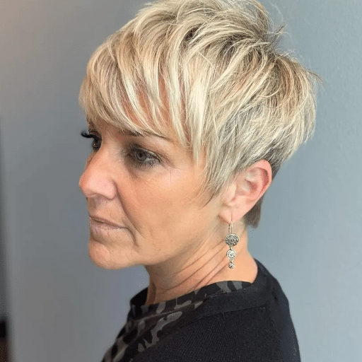 Différentes variantes de coupes pixie