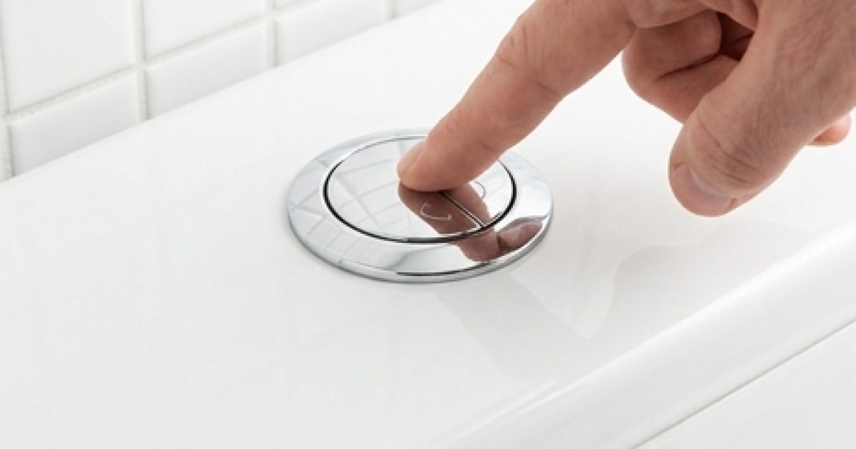 Pourquoi est-il si important de ne pas tirer la chasse d’eau après avoir uriné aux toilettes ?