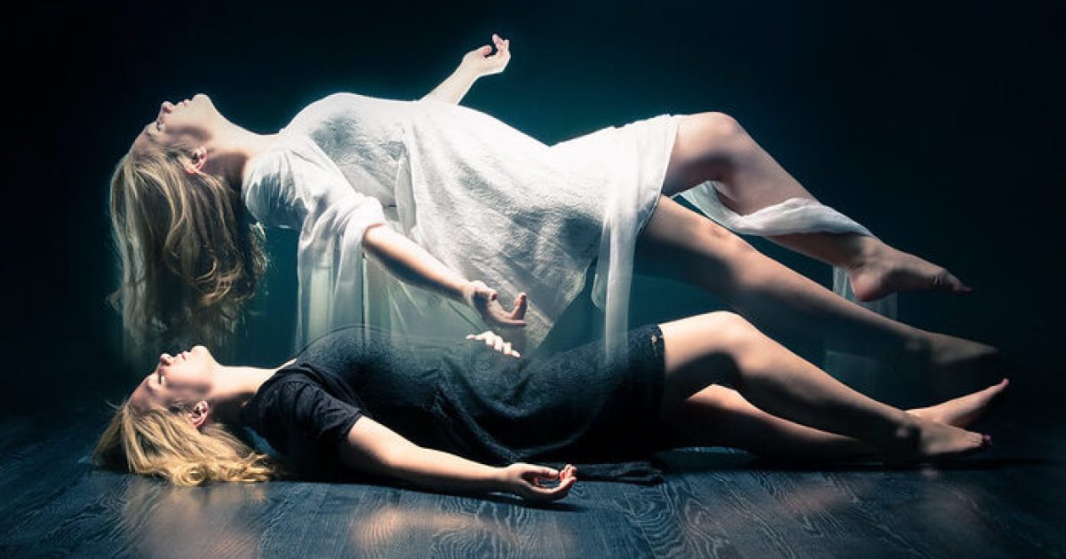 Que signifie l’apparition d’une personne décédée dans vos rêves ?