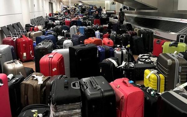 Bagages perdus : pourquoi le petit ruban que vous accrochez à votre valise est une très mauvaise idée selon un employé d’aéroport