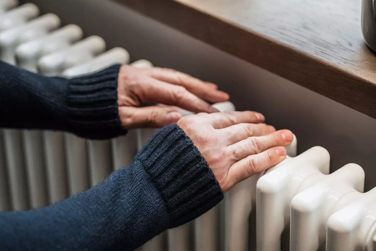 Pourquoi un doigt devient soudainement blanc sous l’effet du froid : l’explication surprenante
