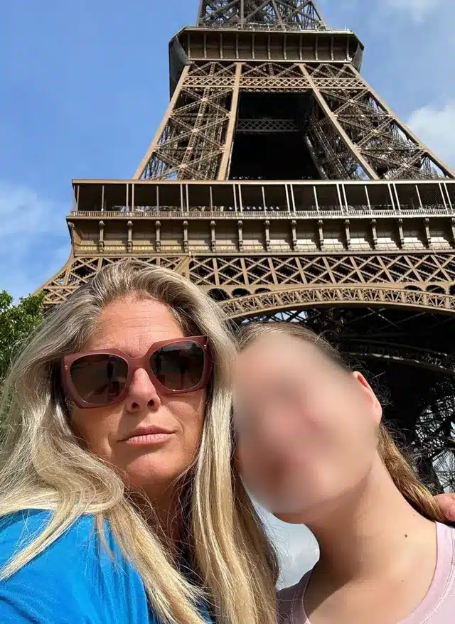 Cancer de stade 4 : à 47 ans, elle tire la sonnette d’alarme sur un signe anodin que tout le monde ignore