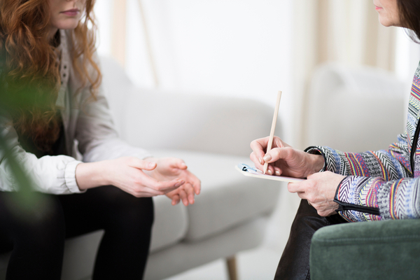 Le secret que ma fille de quatre ans a confié à sa poupée après la naissance de sa sœur