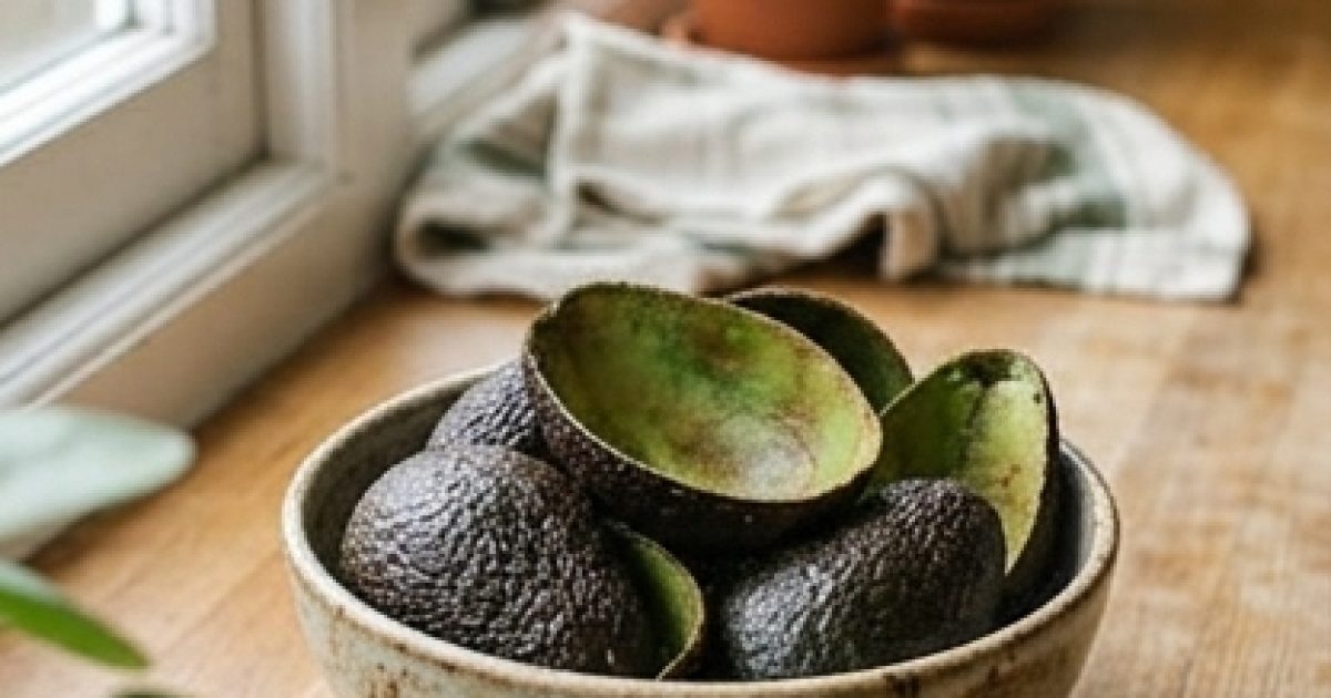 Si vous avez des pelures d’avocat, vous possédez un trésor : 4 façons de les réutiliser au lieu de les jeter