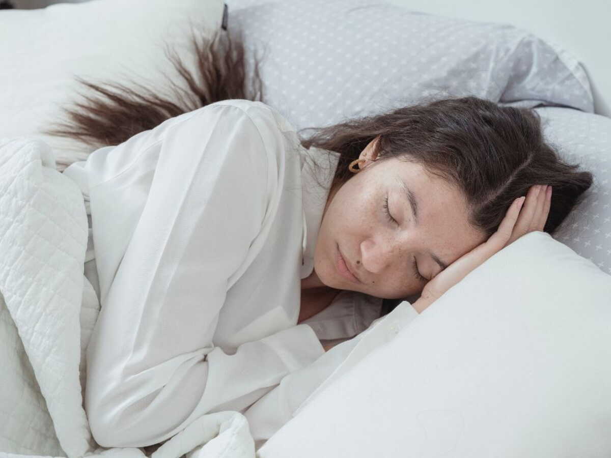 Pourquoi vous ouvrez les yeux à 2h du matin ? Ce n’est pas (seulement) à cause de l’eau que vous avez bue