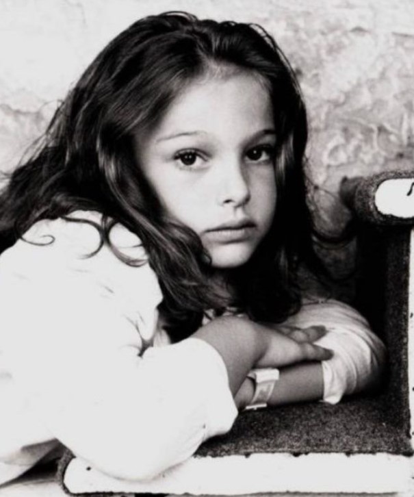 Stars d’Hollywood : de l’enfance à aujourd’hui – découvrez leur incroyable évolution !