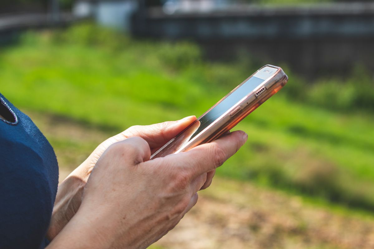 Pourquoi votre batterie de smartphone s’épuise-t-elle si vite ? Ces habitudes quotidiennes en sont la cause