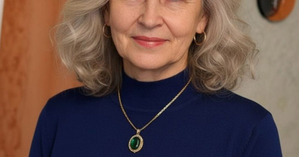 Un homme m’a invitée à dîner, mais à mon arrivée, il n’y avait rien à manger : l’évier débordait de vaisselle sale et des courses étaient éparpillées sur le plan de travail. Calmement, il a dit : « Je veux voir quel genre de femme au foyer vous seriez et si vous savez cuisiner. »