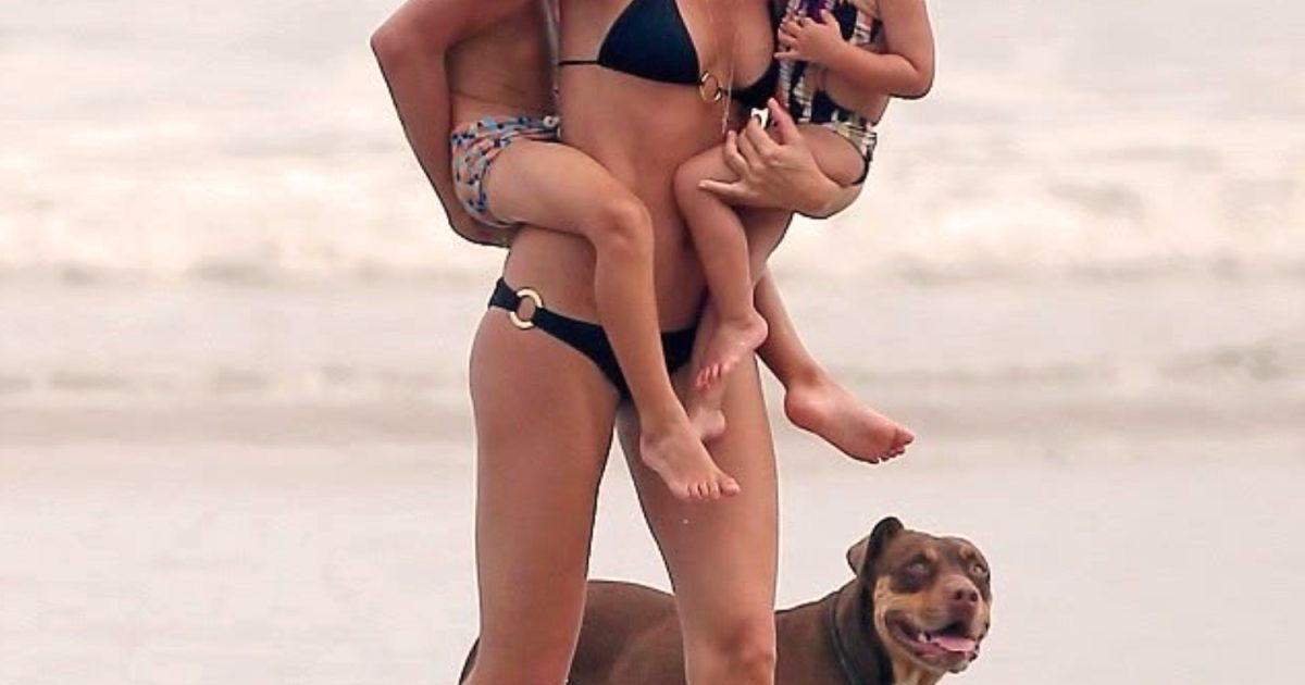 Un mannequin aperçu avec ses enfants, un rare moment immortalisé par les paparazzis ! : Qui est-elle ?