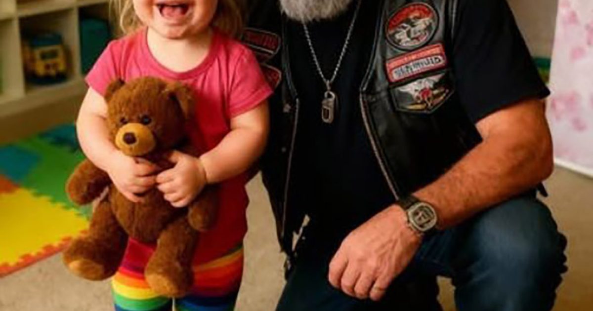 Un motard a choisi d’adopter une jeune fille atteinte de trisomie que personne d’autre ne voulait accueillir