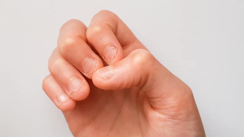 Enfin des ongles longs et solides : les méthodes qui marchent vraiment